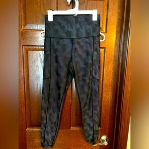 Reflective love her leggings